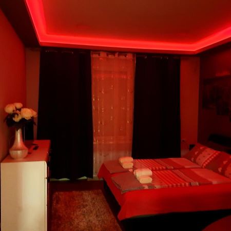 Ceca Apartman Ni Dış mekan fotoğraf