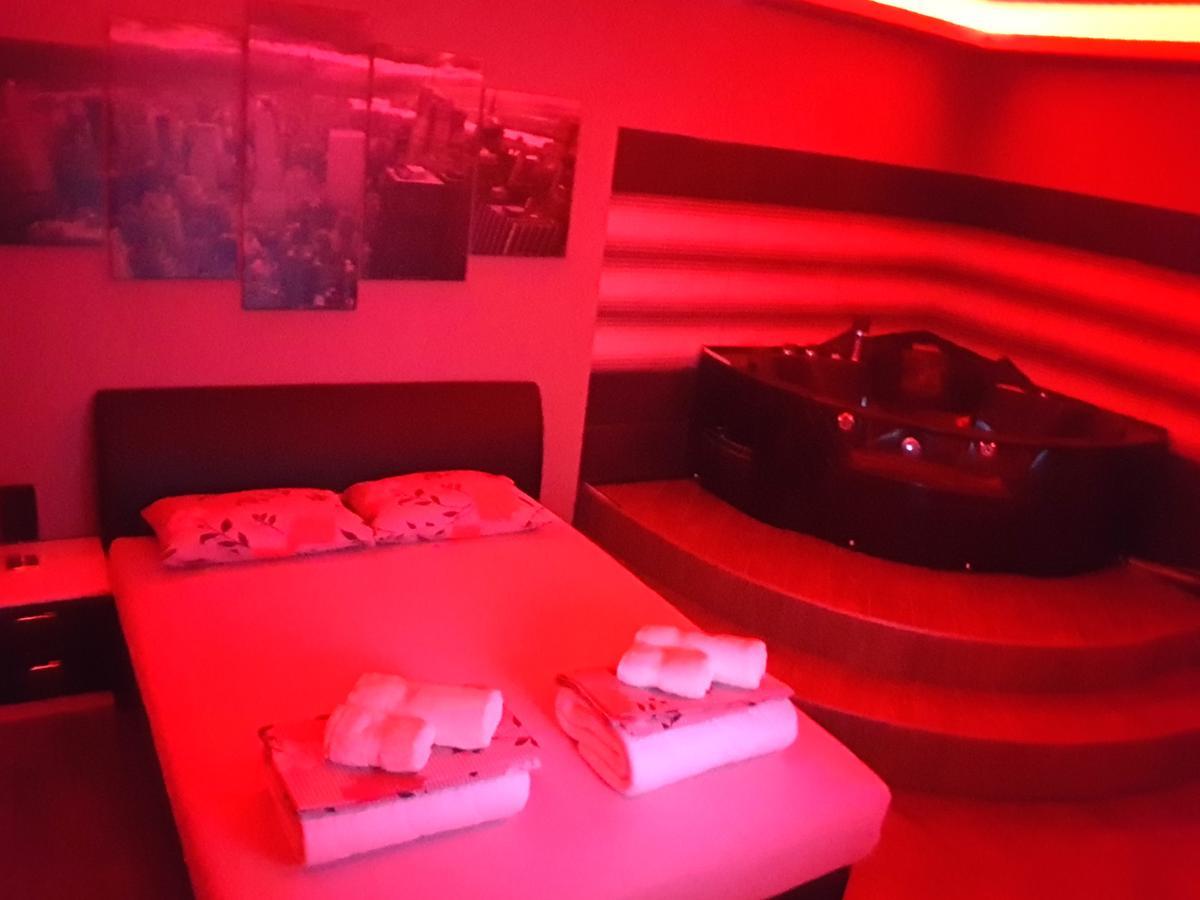 Ceca Apartman Ni Dış mekan fotoğraf
