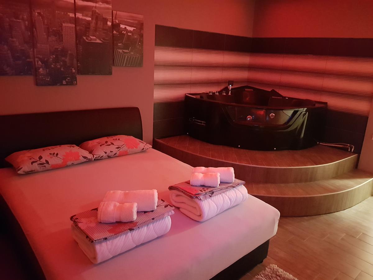 Ceca Apartman Ni Dış mekan fotoğraf