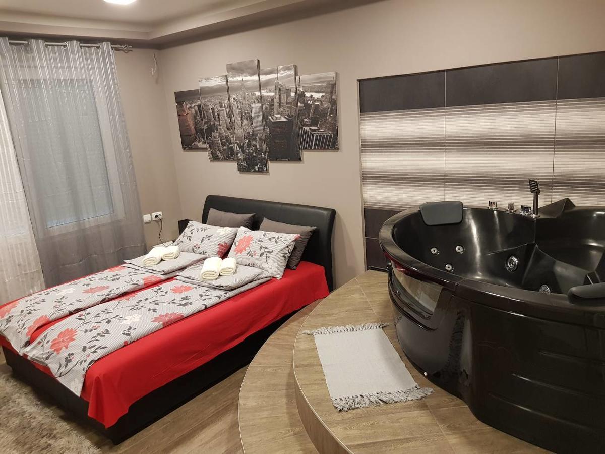 Ceca Apartman Ni Dış mekan fotoğraf