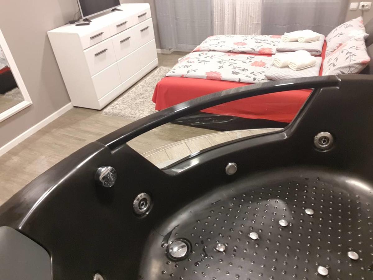Ceca Apartman Ni Dış mekan fotoğraf
