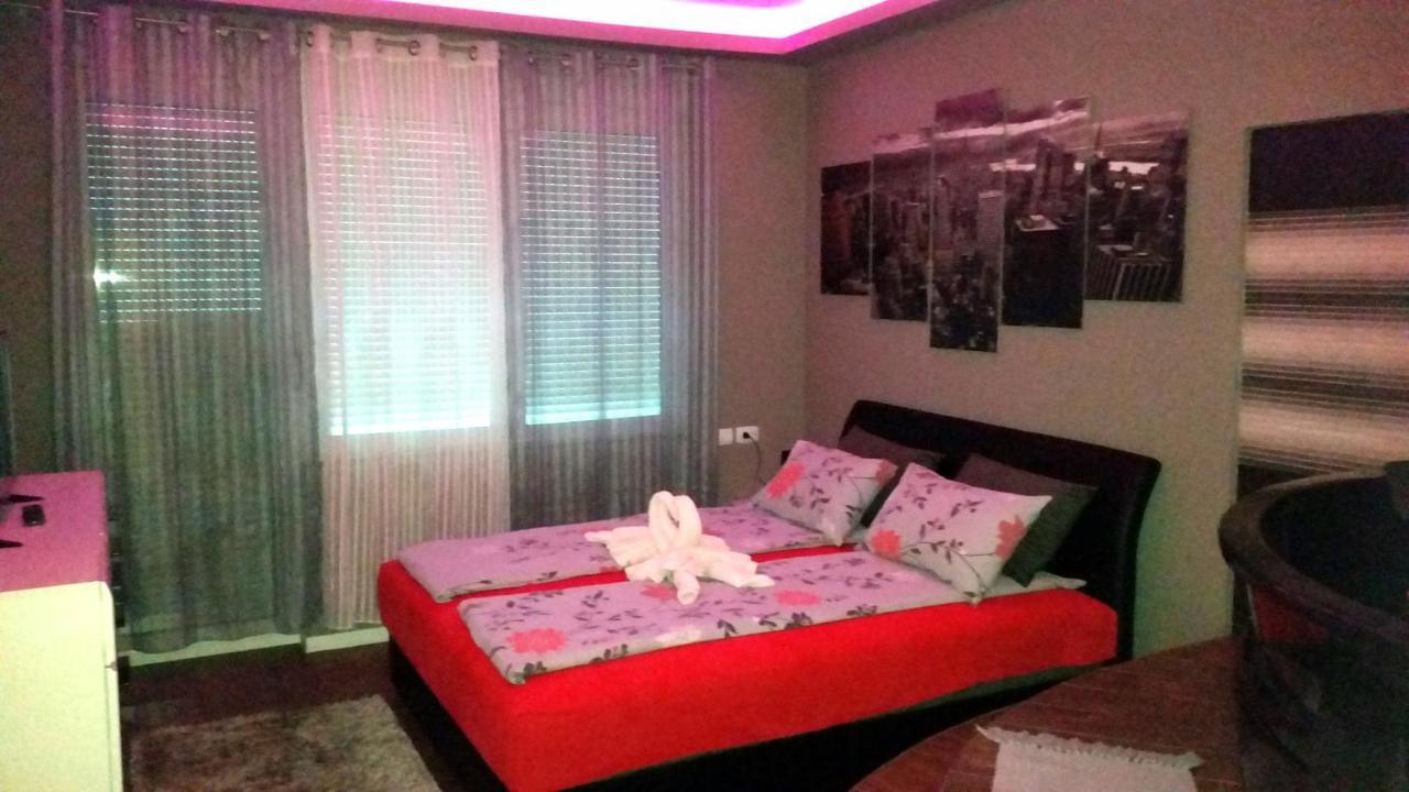 Ceca Apartman Ni Dış mekan fotoğraf