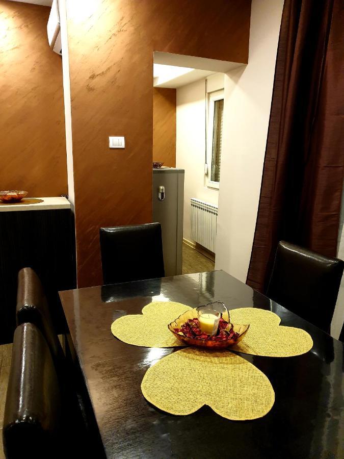Ceca Apartman Ni Dış mekan fotoğraf