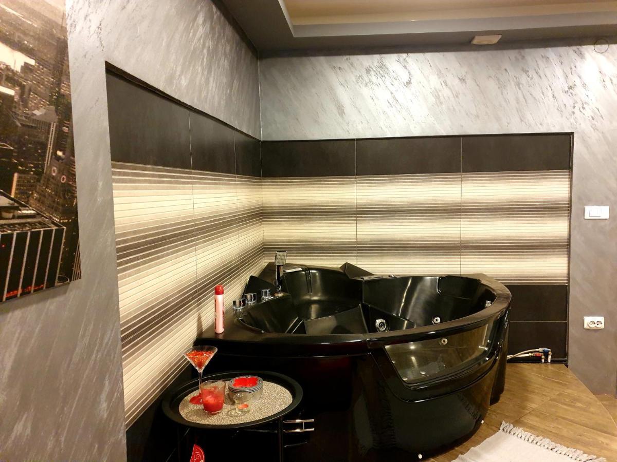 Ceca Apartman Ni Dış mekan fotoğraf